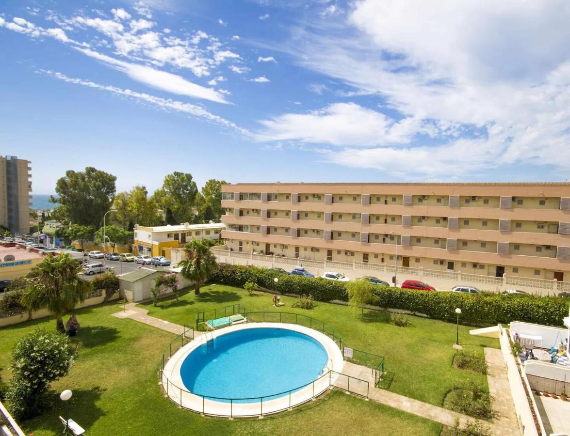 Lovely Apartment In Torremolinos Views Of The Sea, Pool, Terrace, Sofa Bed And Fully Equipped Kitchen Екстер'єр фото