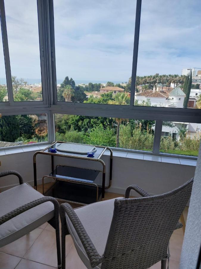 Lovely Apartment In Torremolinos Views Of The Sea, Pool, Terrace, Sofa Bed And Fully Equipped Kitchen Екстер'єр фото